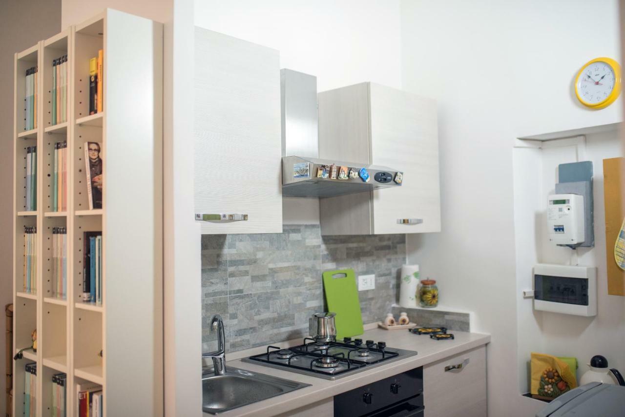 Casa Del Cioccolatte Lägenhet Genua Exteriör bild