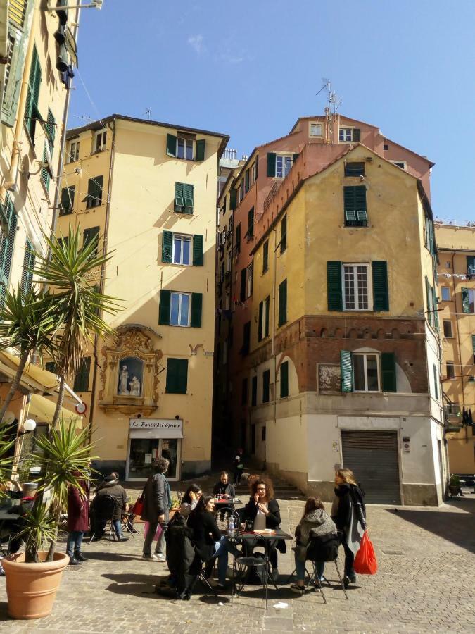 Casa Del Cioccolatte Lägenhet Genua Exteriör bild